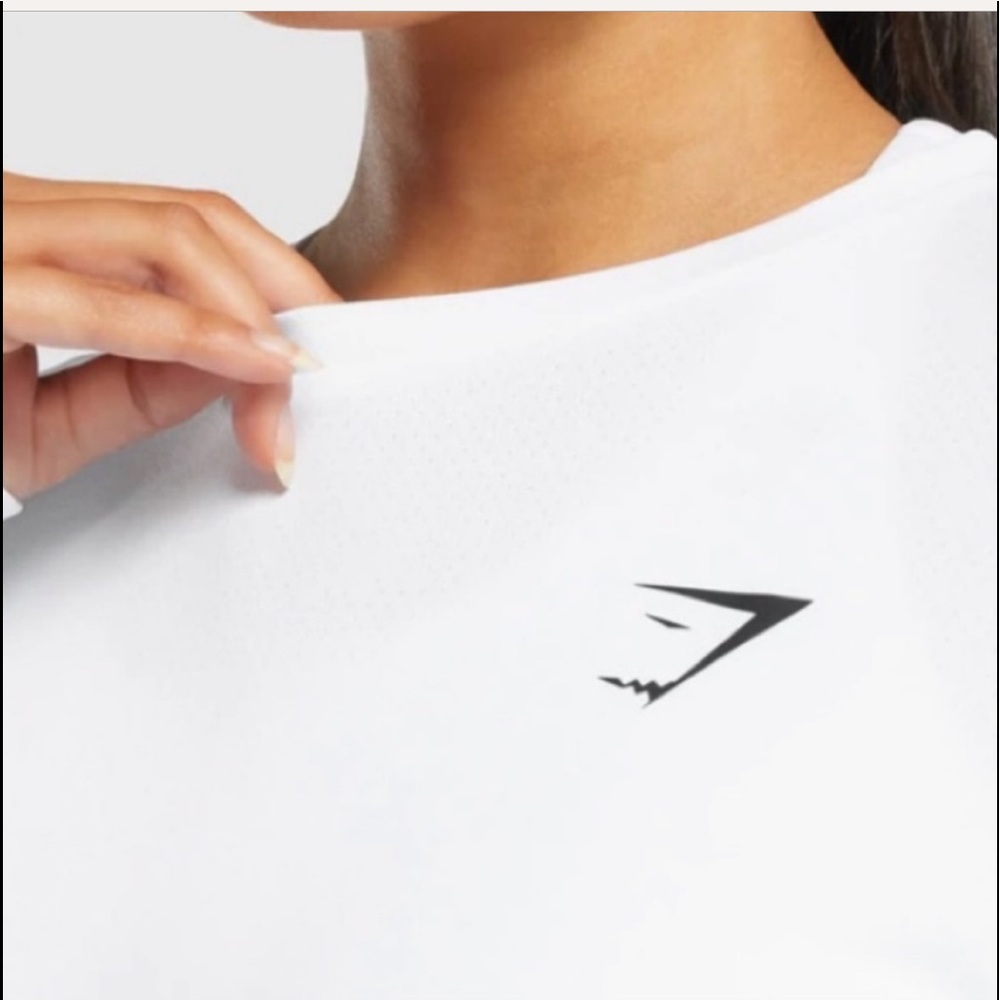 “GYMSHARK” Training Oversized Long Sleeve Tee XS